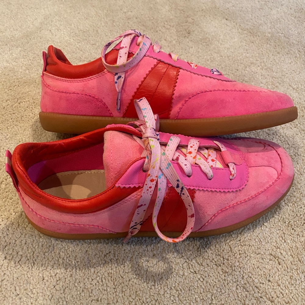 Pink and Red Women's Sneakers - Picture 2 of 7